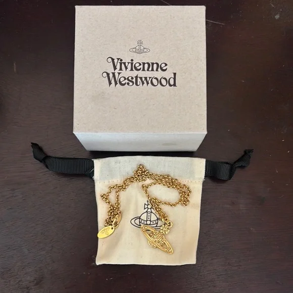 Vivienne Westwood Gold Necklace - Picture 1 of 3
